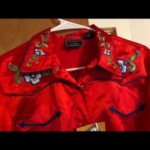 NWT Roper Satin Pearl Snap Shirt with Roses